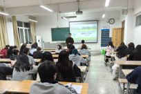 教育学院2025级和2022级小学教育1班开展“筑牢安全防线 守护平安校园”主题班会