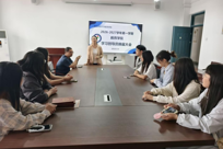 教育学院举行学习督导员换届选举活动